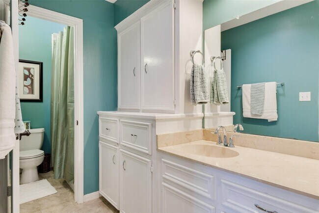 Building Photo - 13206 Chriswood Dr