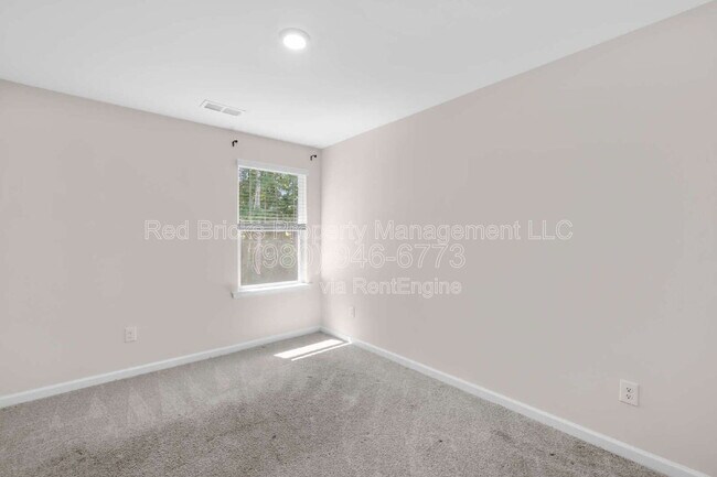 Building Photo - 8113 Murray Br Dr