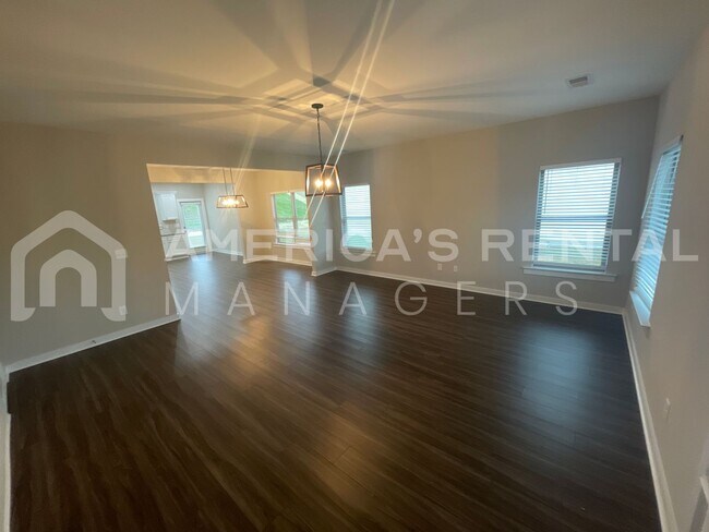 Building Photo - 116 Victor Dr