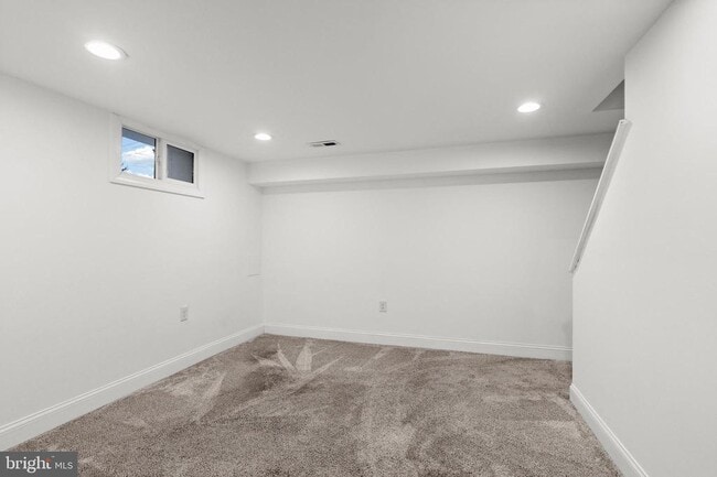 Building Photo - 7922 Babikow Rd