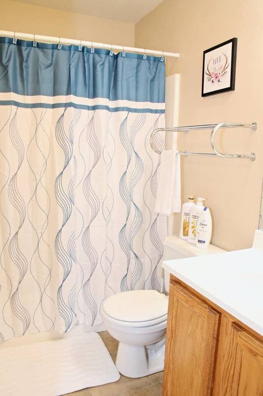 Building Photo - 3000 Lasalle St