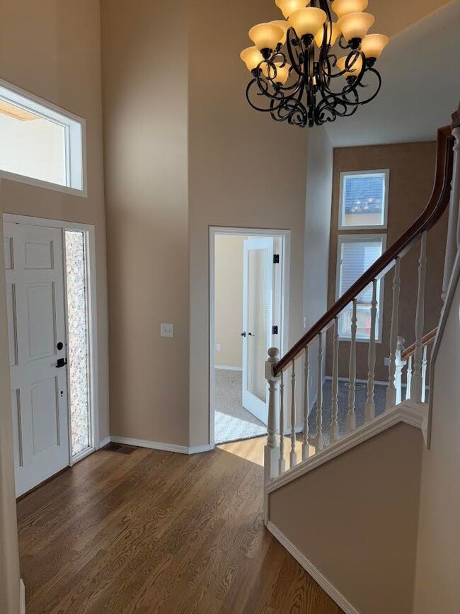 Building Photo - Beautifully Updated Tigard Home