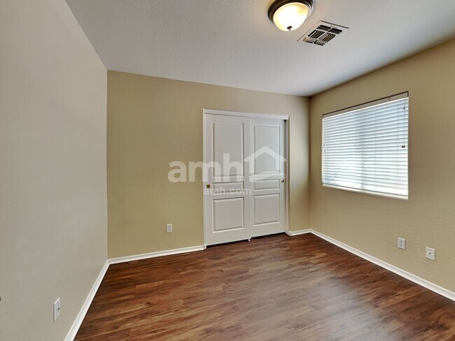 Building Photo - 247 N 152nd Dr
