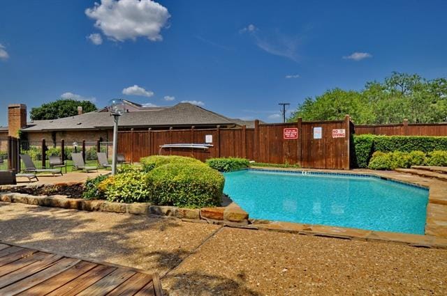 Building Photo - 2610 Lakehill Ln