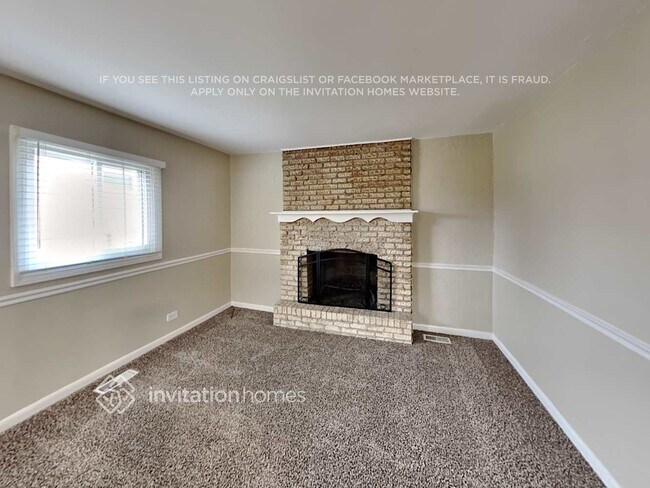 Building Photo - 15416 Ridgeland Ave