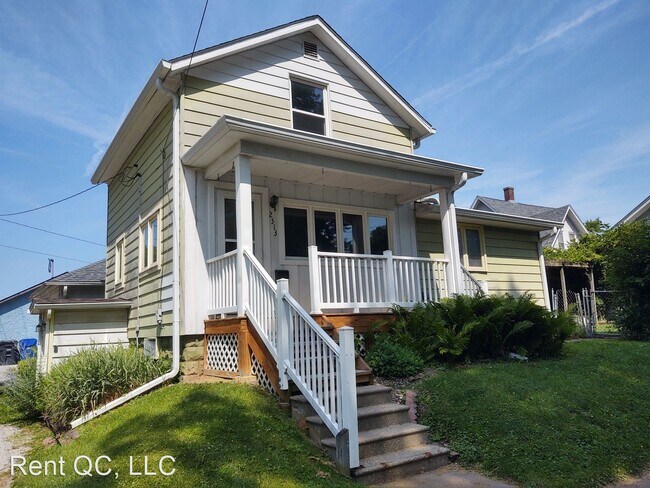 Building Photo - 2 br, 1 bath House - 2313 18th St A