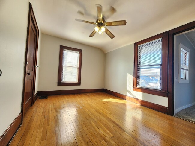 Building Photo - 183 N Wayne Ave