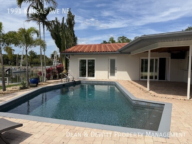 Building Photo - 1991 Kansas Ave NE