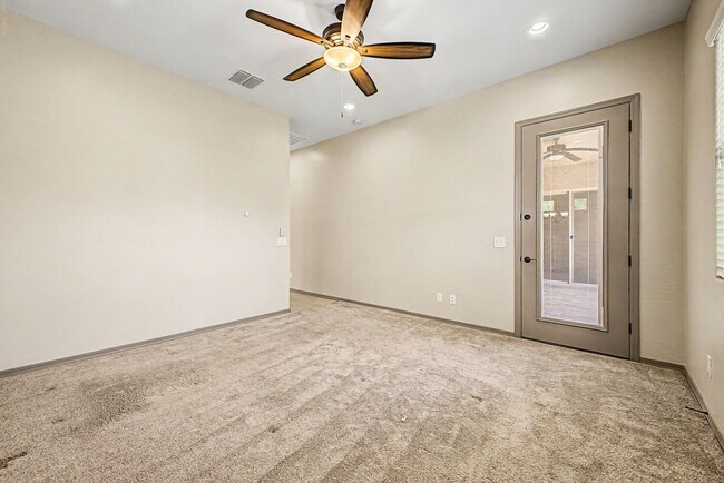 Building Photo - Ironwood Crossings