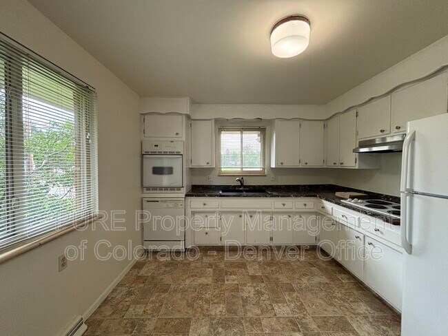 Building Photo - 10499 W 25th Ave