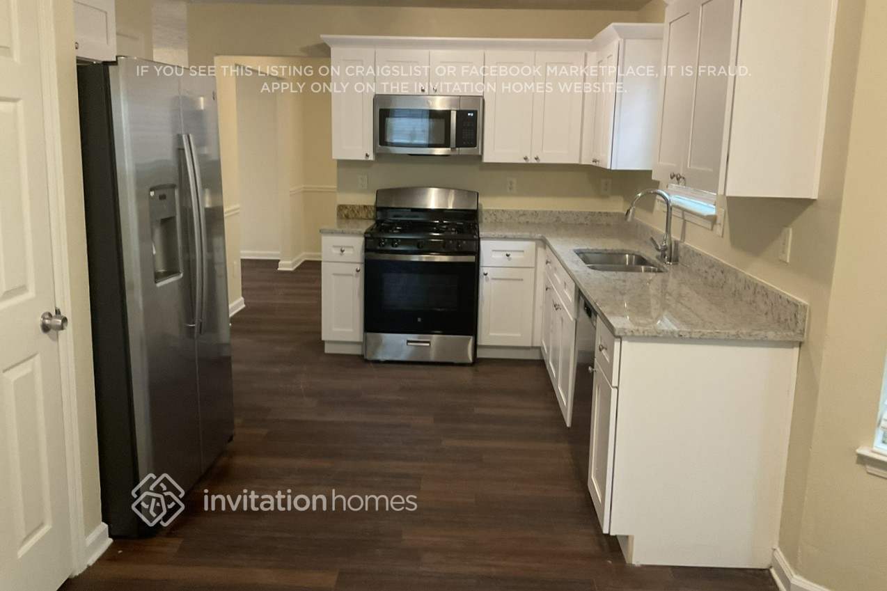 Building Photo - 3424 Newgold Ter