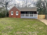 Building Photo - 3715 Barron Ave