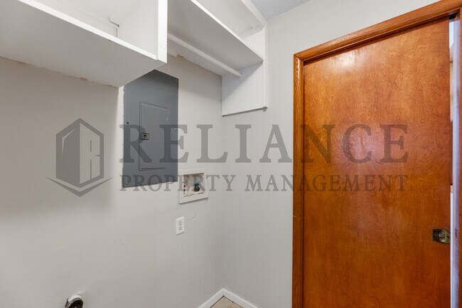 Building Photo - 2131 W 25th St N
