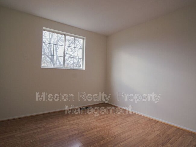 Building Photo - 9324 Gildenfield Ct