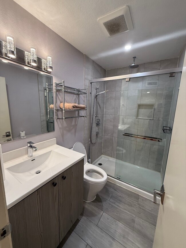 Building Photo - 7616 Palmilla Dr