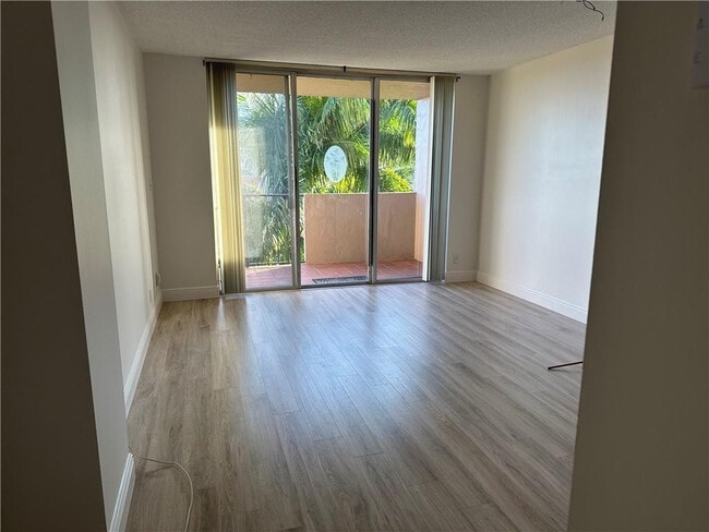 Building Photo - 777 S Federal Hwy