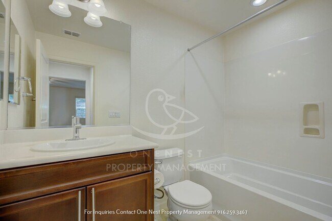 Building Photo - 1392 Impressionist Loop