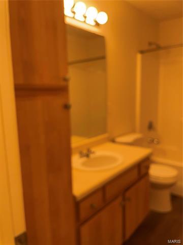Building Photo - 602 Rock Creek Ct