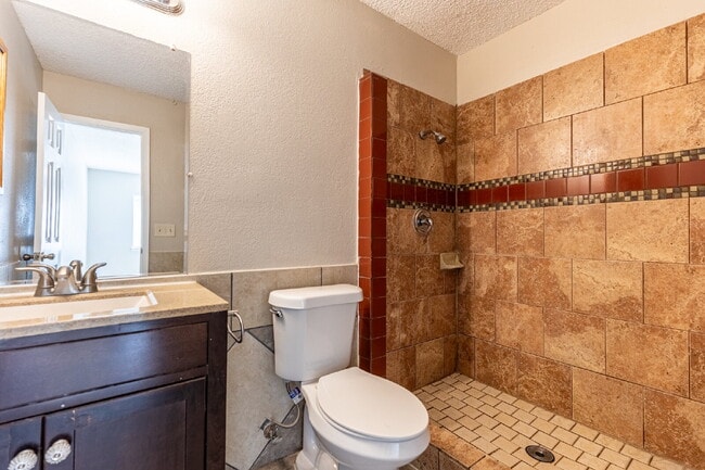 Building Photo - 9614 South Bend