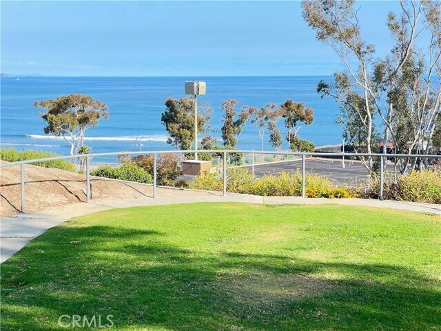 Building Photo - 25081 La Cresta Dr
