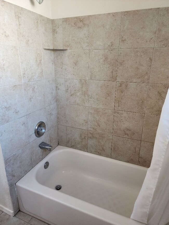 Building Photo - STATUS: AVAILABLE-  |R281h| $1495.00