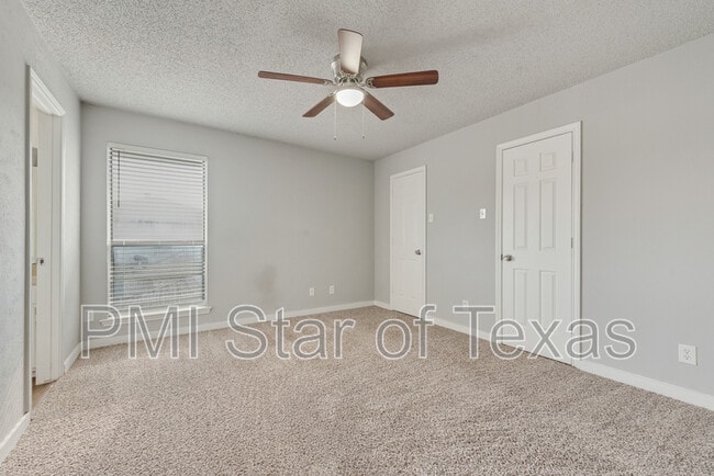 Building Photo - 13214 Fall Mnr