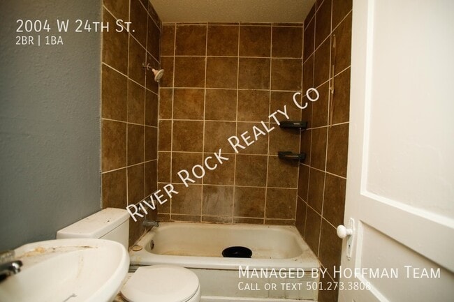 Building Photo - 2004 W 24th Ave