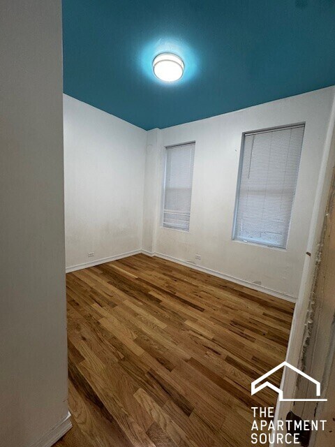 Building Photo - 3248 W 25th St