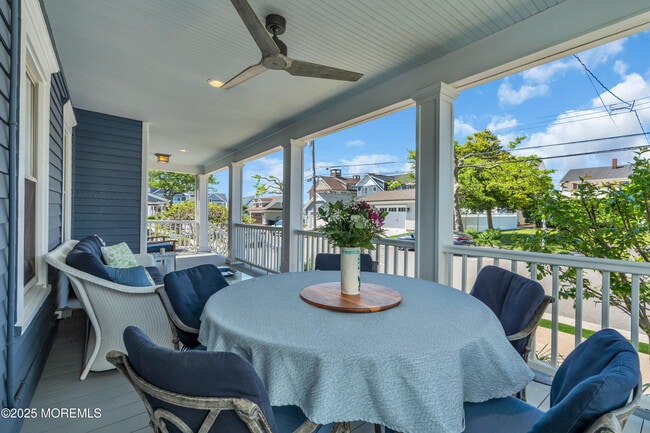 Building Photo - 39 East End Ave