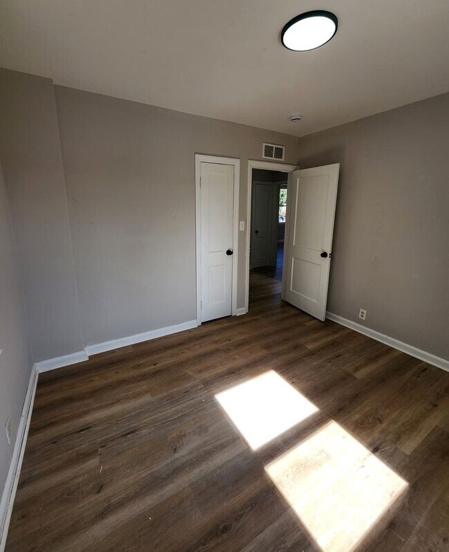 Building Photo - Big Spacious Beautiful Single Family 4 bedroom House for Rent !!!