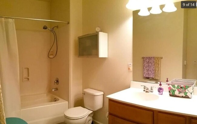 Building Photo - 17060 Mimosa Dr