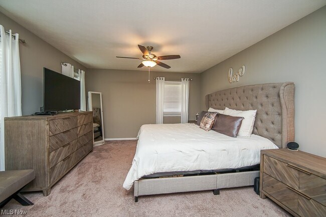 Building Photo - 6514 Bonroi Dr