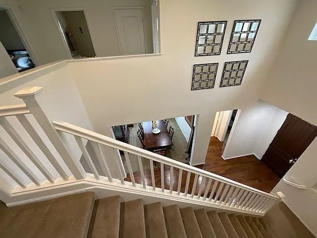 Building Photo - Immaculate 5-Bedroom Executive Home in Desirable Plum Canyon