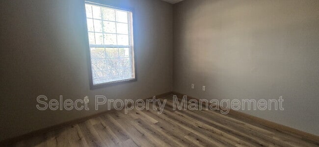 Building Photo - 605 Copperfield Dr