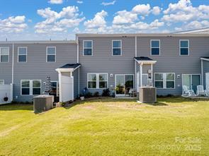 Building Photo - 4170 County Down Ave