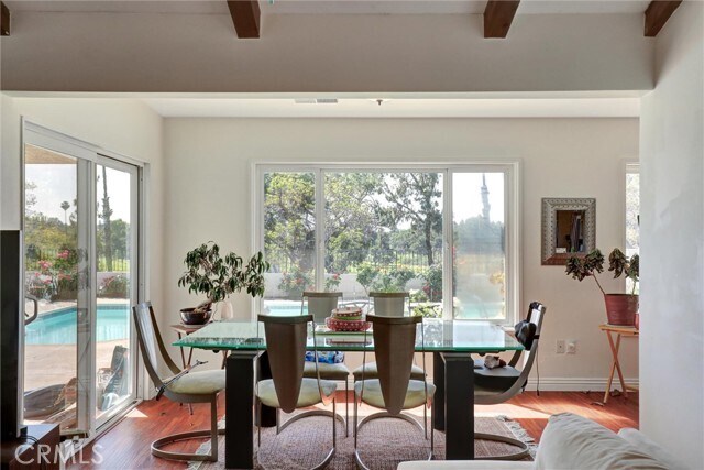 Building Photo - 5625 Vía Junipero Serra