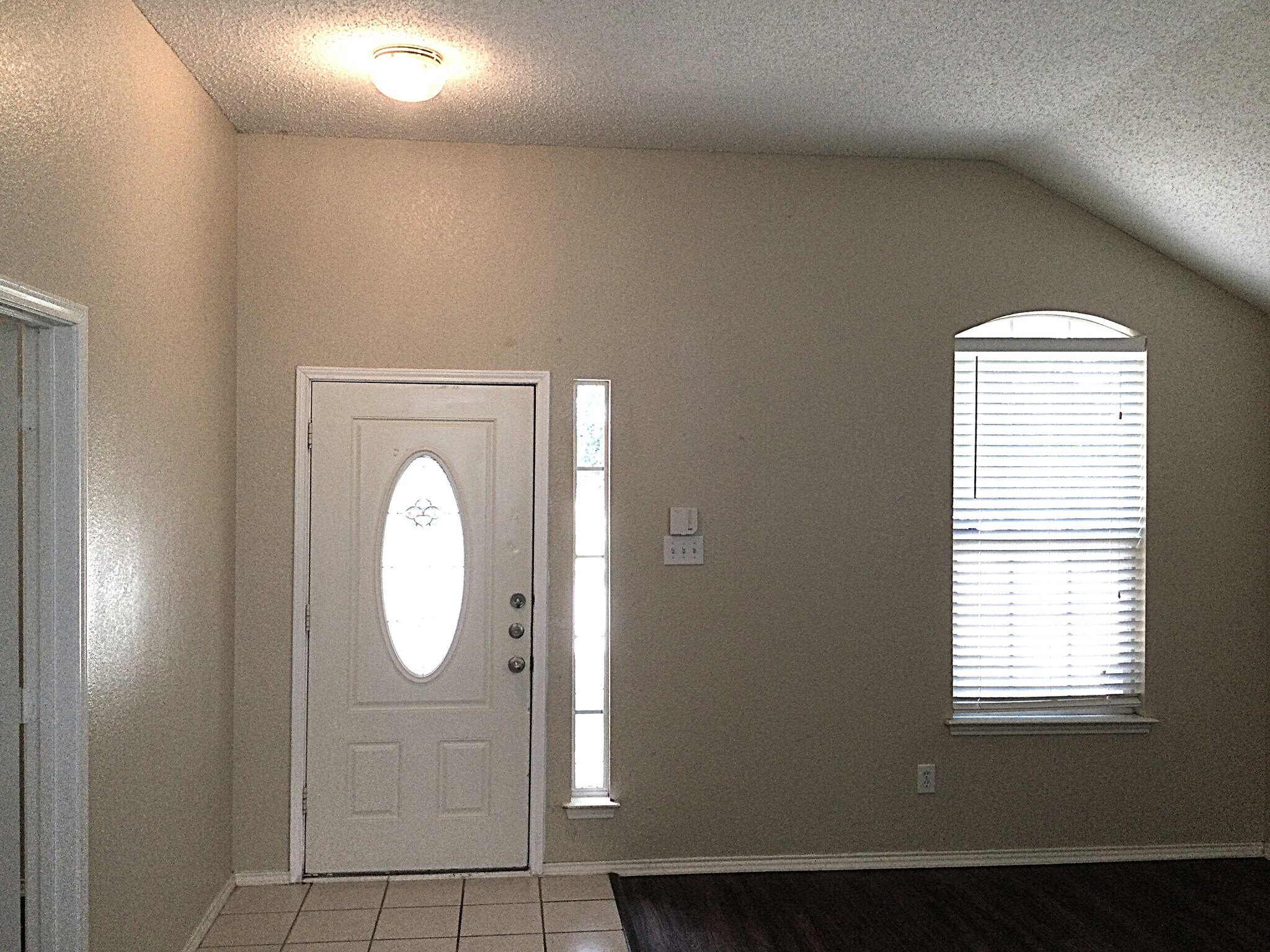 Building Photo - 6708 Lake Jackson Dr