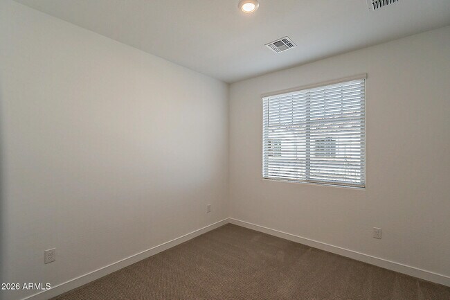 Building Photo - 4100 S Pinelake Way