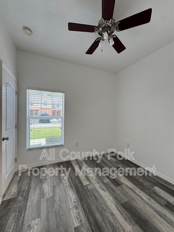 Building Photo - 4054 Winding Vine Dr