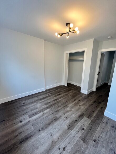 Unit 2 - 28 E 47th St