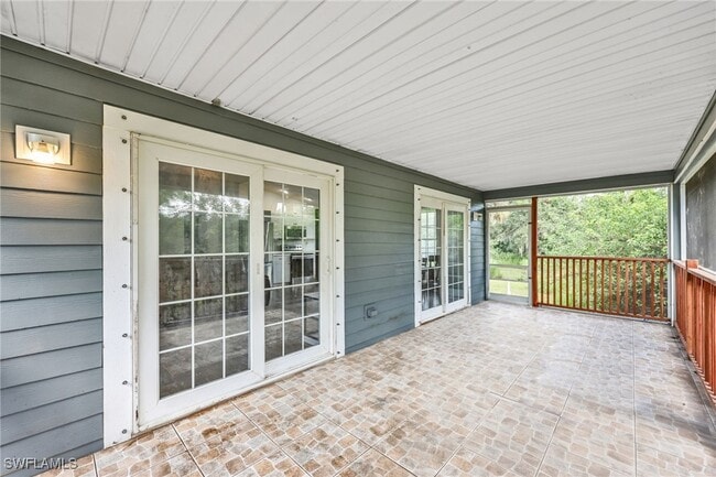 Building Photo - 4015 16th Ave SE