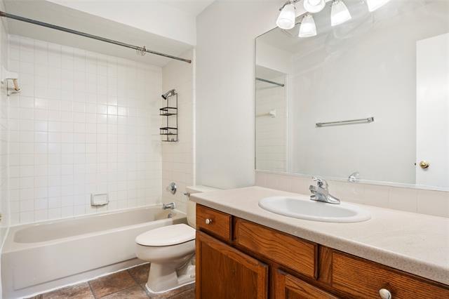 Building Photo - 7591 Tournament Rd