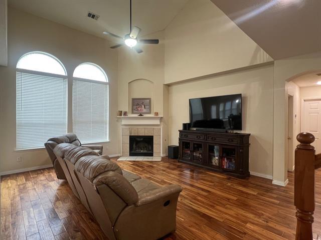 Building Photo - 5909 Vineyard Ln