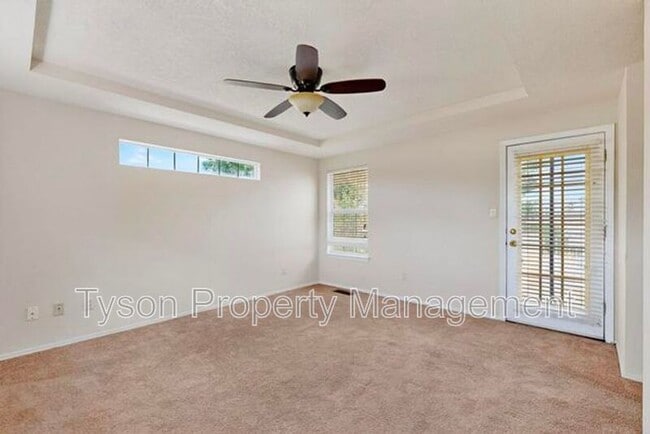 Building Photo - 10409 Cedar Springs Dr NW