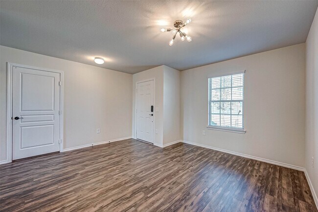 Building Photo - 24123 Noble Darcy Ln