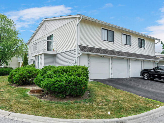Building Photo - 721 Sunfish-