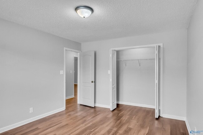 Building Photo - 212 Warfe Ct