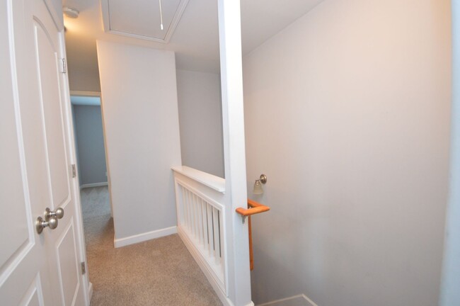 Building Photo - 8328 Plano Ct