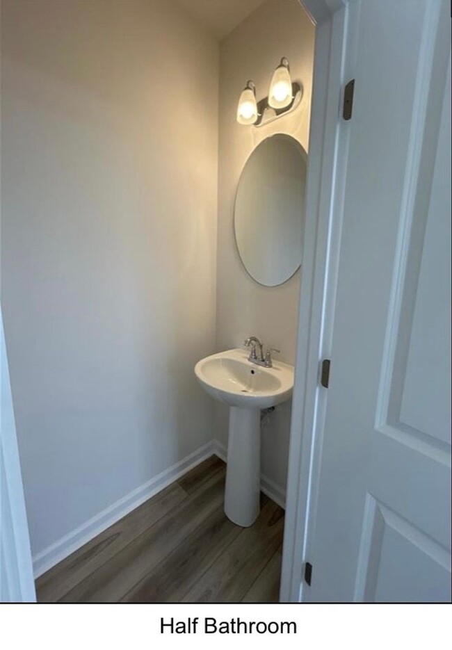 Building Photo - *Special offer $250 off first months rent!...
