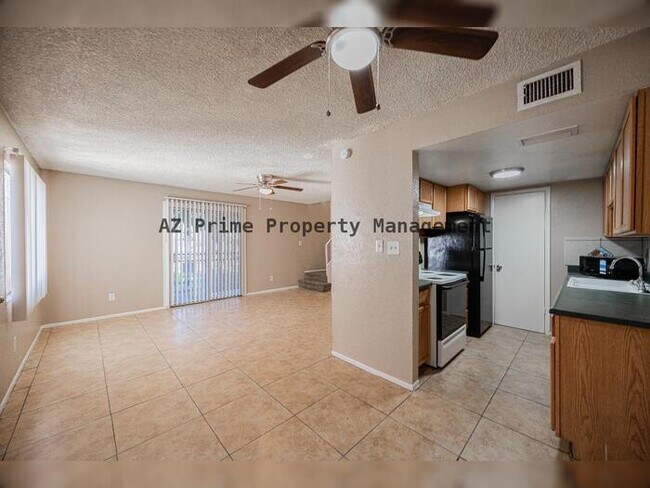 Building Photo - 5214 N 42nd Pkwy